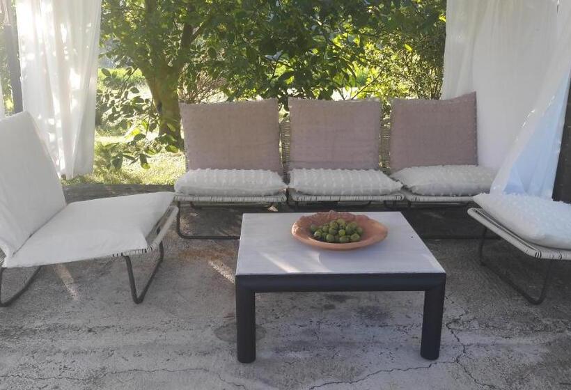 ベッドアンドブレックファースト Le Bumbarelle