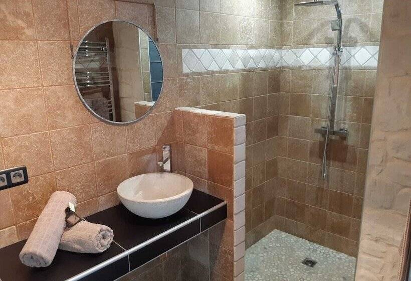 צימר Le Vieux Platane