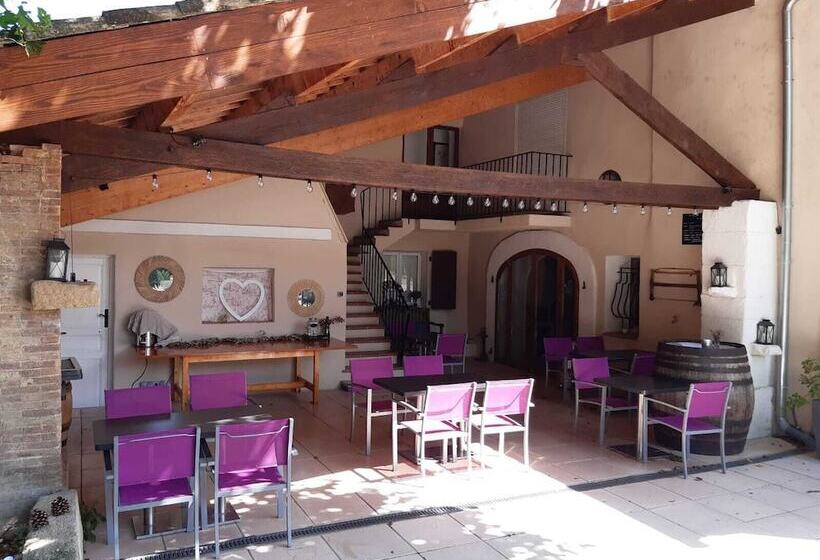 צימר Le Vieux Platane