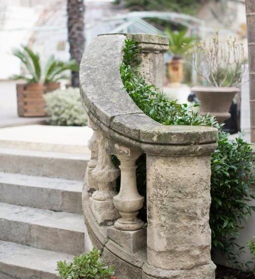 ベッドアンドブレックファースト O Palmier Caché