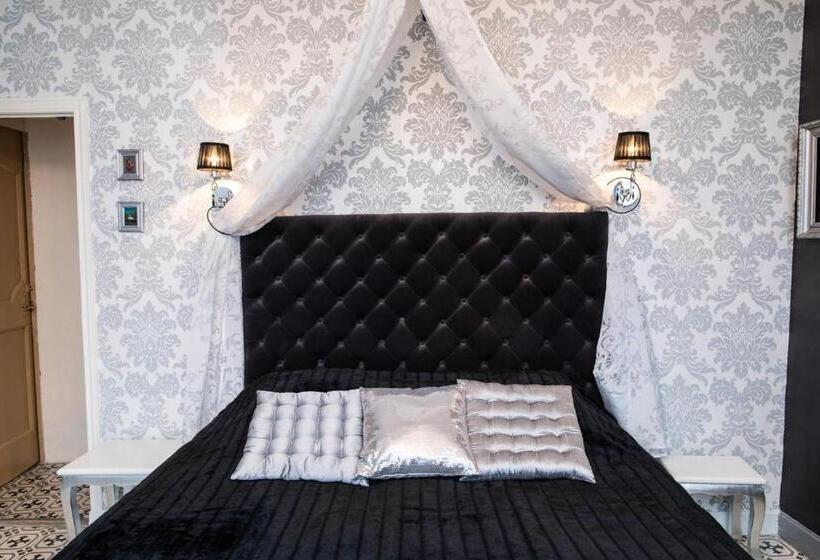 مبيت وإفطار O Palmier Caché