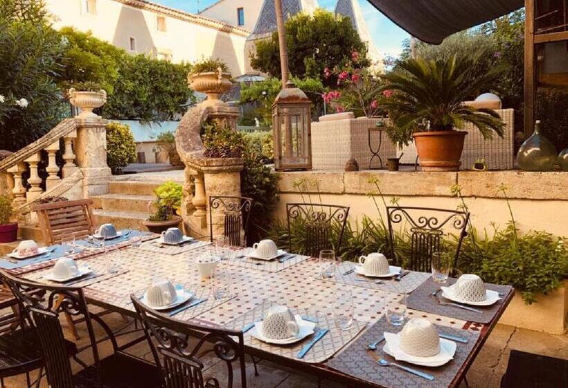 مبيت وإفطار O Palmier Caché