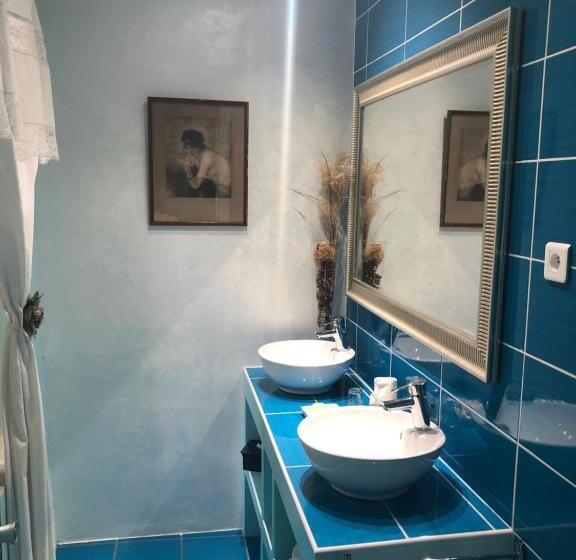 مبيت وإفطار O Palmier Caché