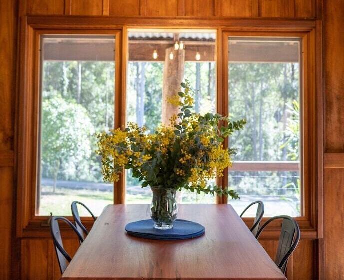 Carawirry Forest Escape