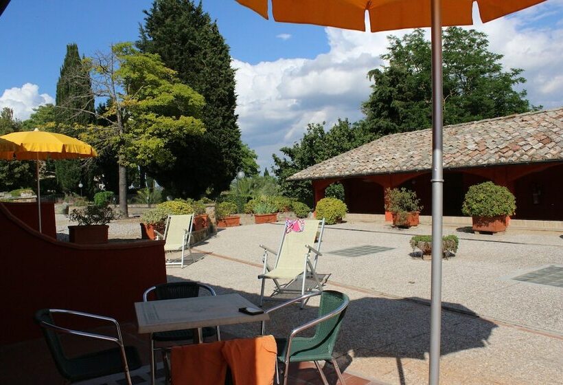 Casanova   Family Apartments Residence