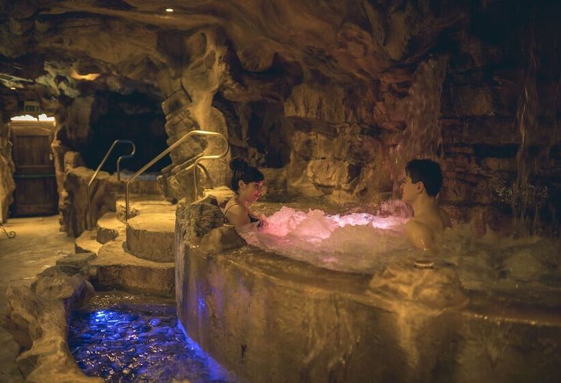 Casanova   Family Apartments Residence