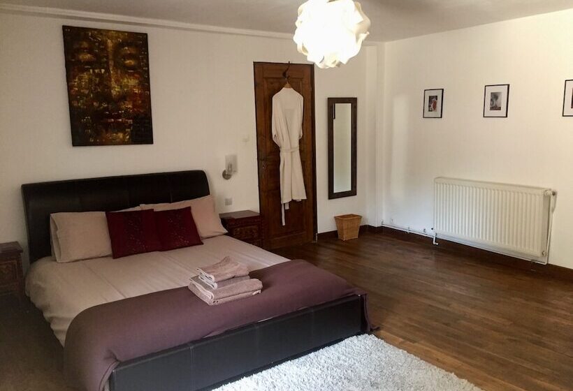 Chaillac Bed & Breakfast