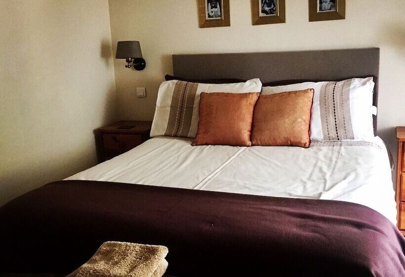 Chaillac Bed & Breakfast