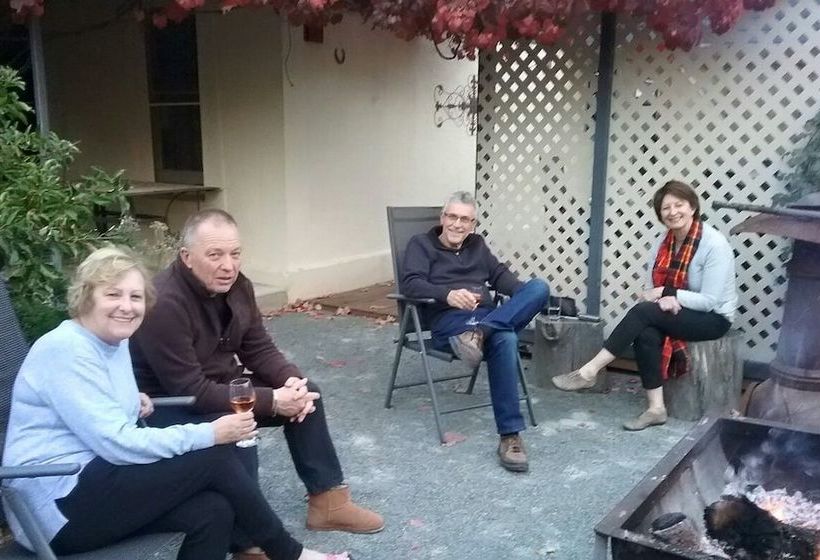 Cherry Tree Lodge Bed And Breakfast