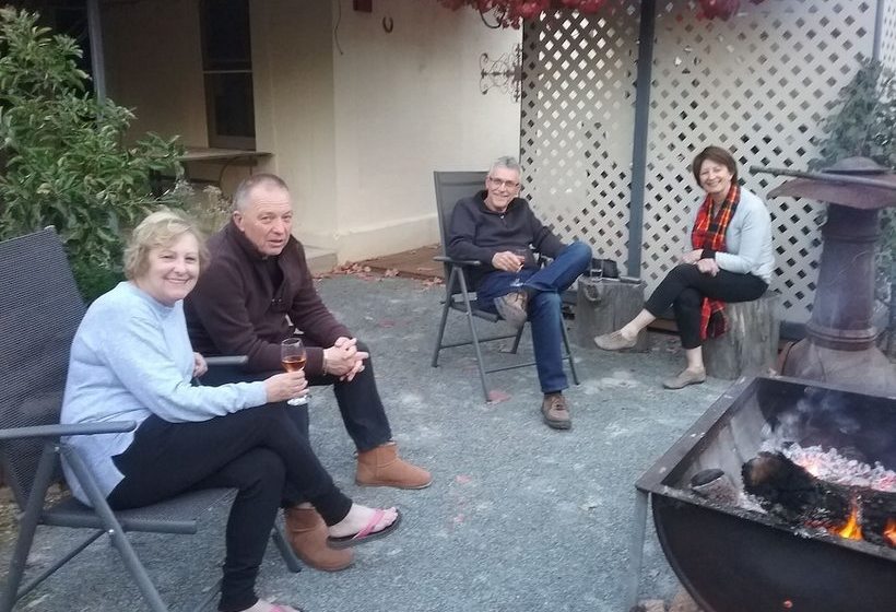 Cherry Tree Lodge Bed And Breakfast