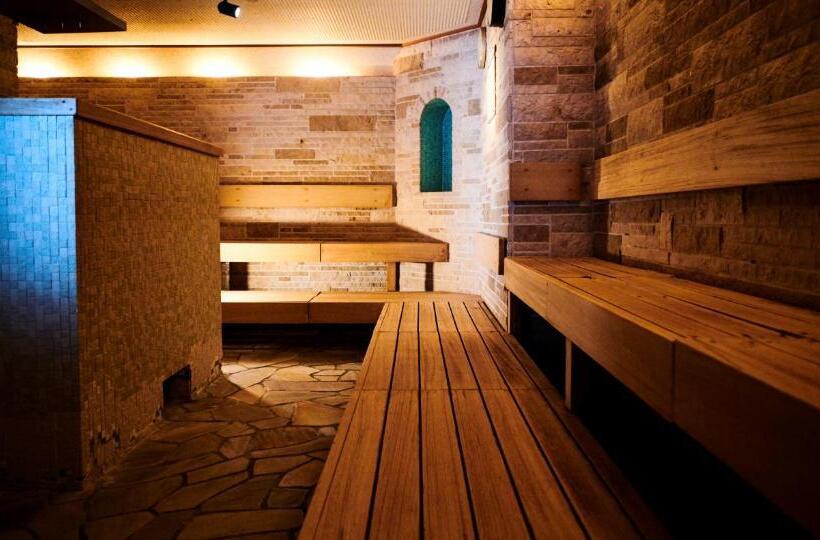 Enoshima Hotel ーenoshima Island Spa Hotel Buildingー