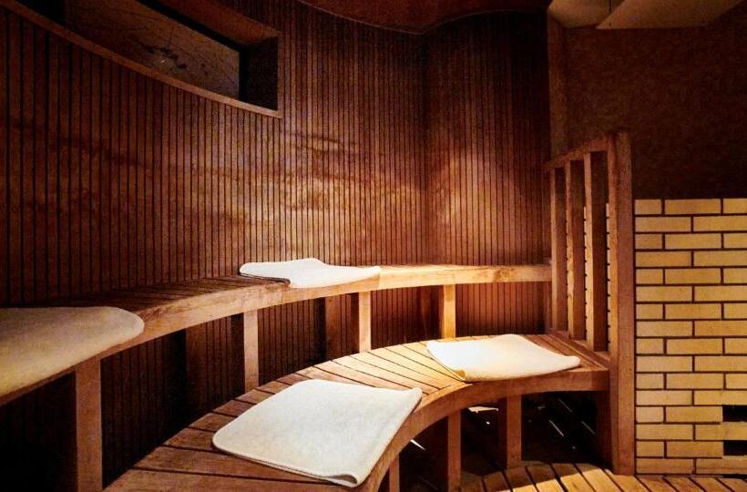 Enoshima Hotel ーenoshima Island Spa Hotel Buildingー