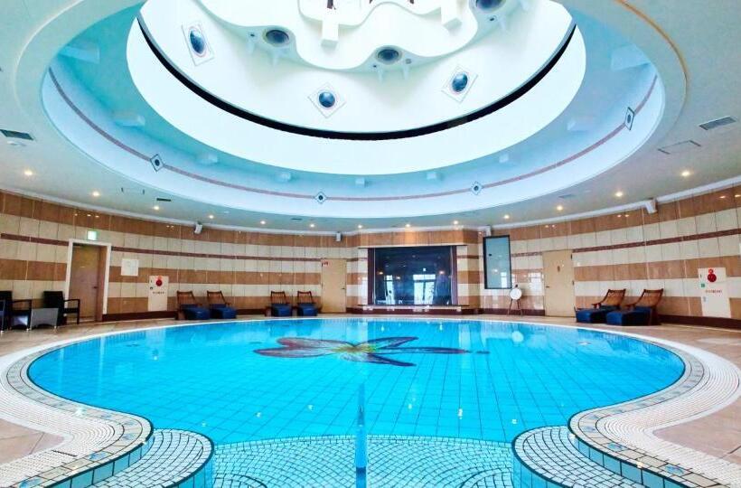 Enoshima Hotel ーenoshima Island Spa Hotel Buildingー