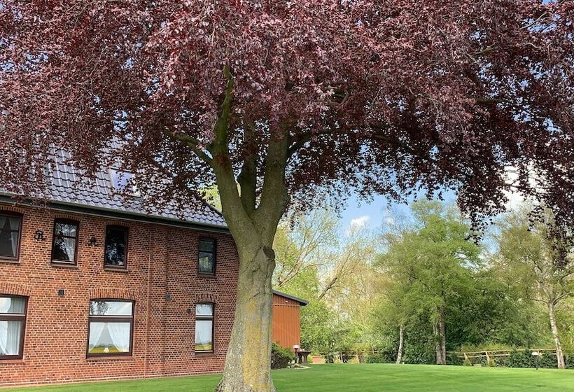 Отель Apartment Ahsbahs Suite Near Airport