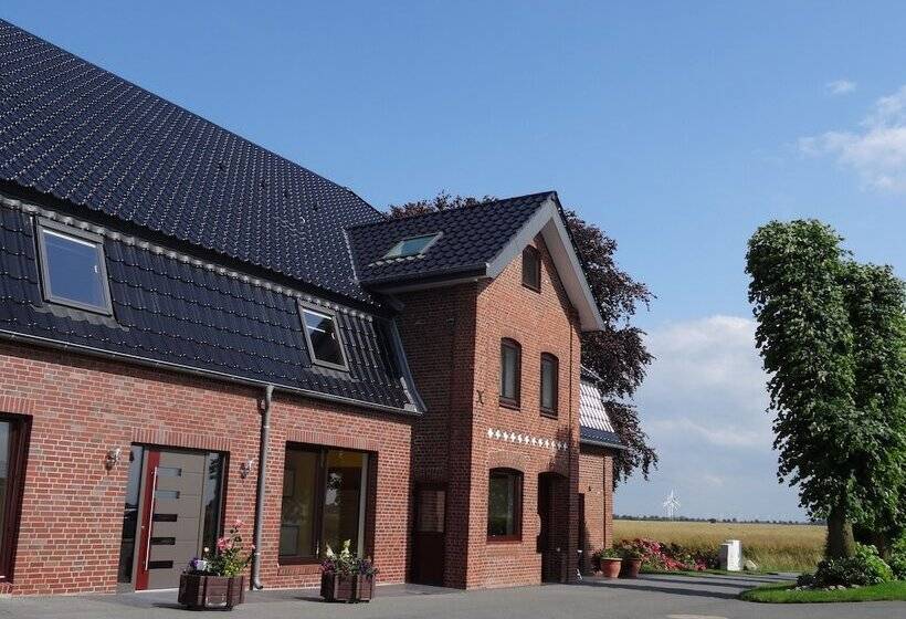 Отель Apartment Ahsbahs Suite Near Airport