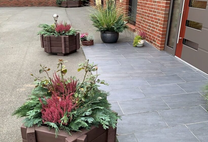 Отель Apartment Ahsbahs Suite Near Airport