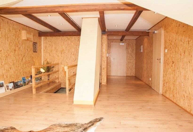 Отель Apartment Ahsbahs Suite Near Airport