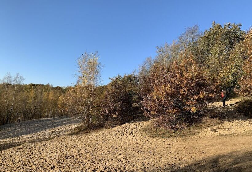 Отель Apartment Ahsbahs Suite Near Airport