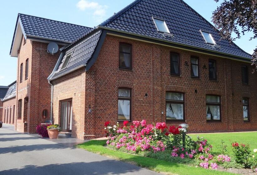 Отель Apartment Ahsbahs Suite Near Airport