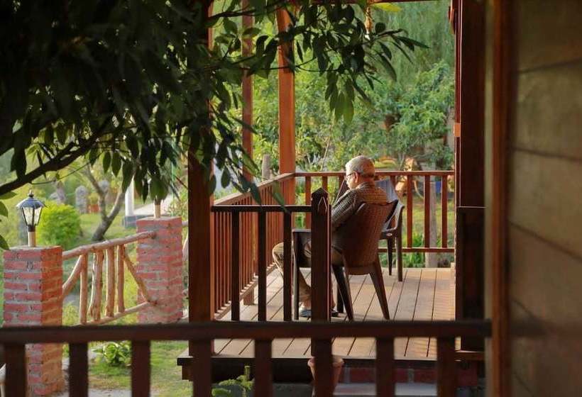 Отель Aranya Virasat