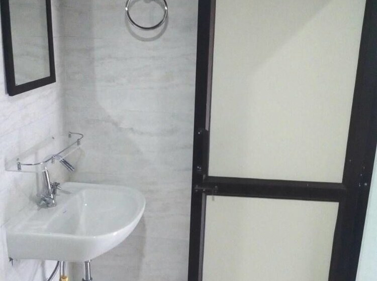 Отель Aranya Virasat