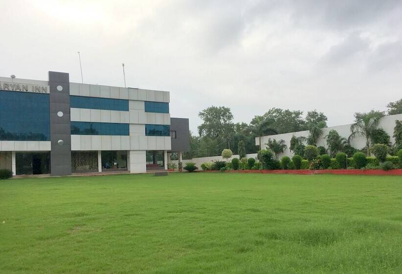 فندق Aryan Inn Lalitpur