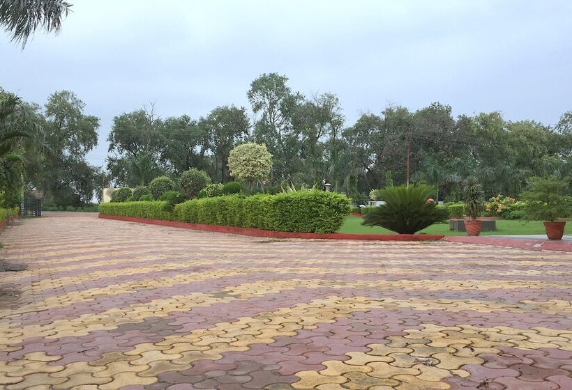 فندق Aryan Inn Lalitpur