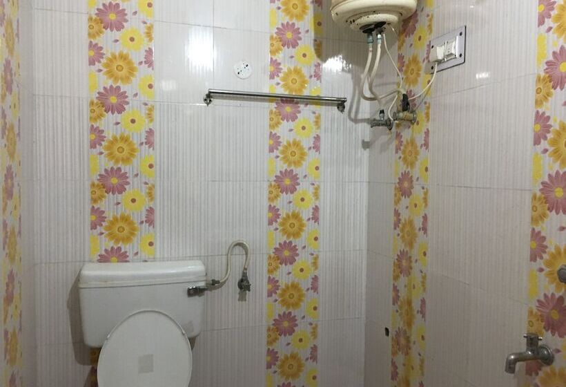 Отель Bundelkhand Palace