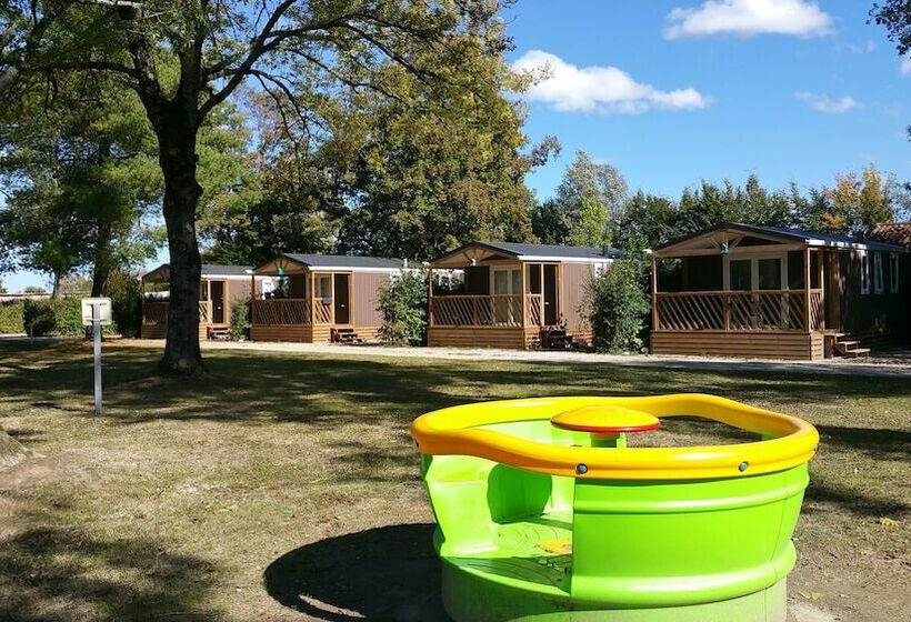 בית מלון כפרי Camping Paradis Des Dombes