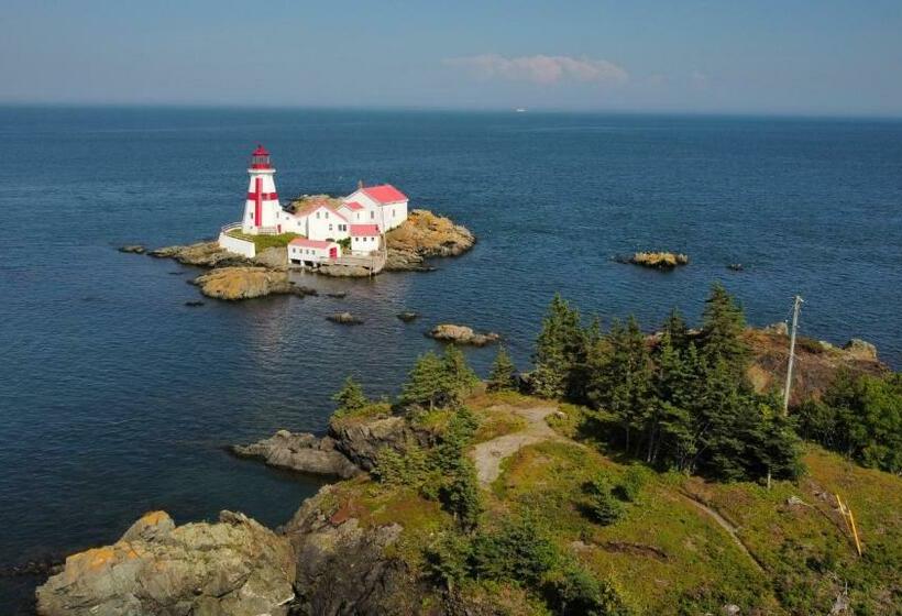 فندق Friars Bay Inn & Cottages