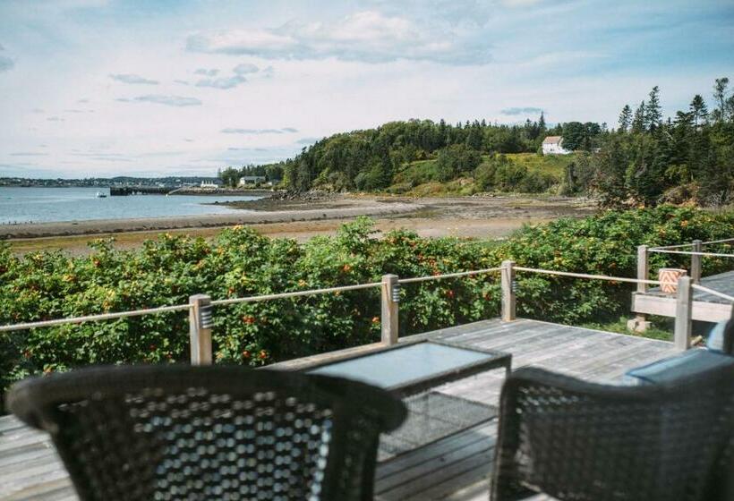 فندق Friars Bay Inn & Cottages