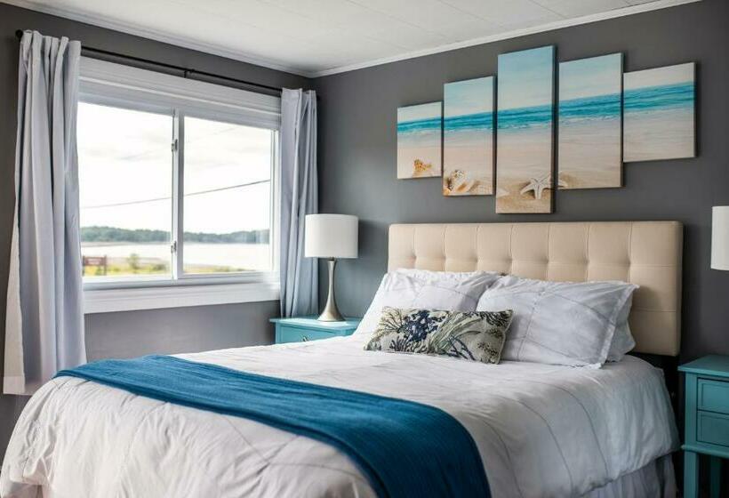 فندق Friars Bay Inn & Cottages