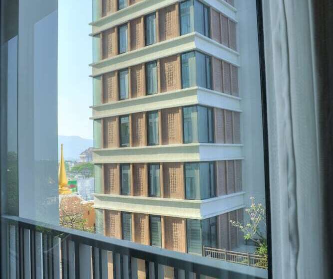 בית מלון כפרי Hic At Night Bazaar 721