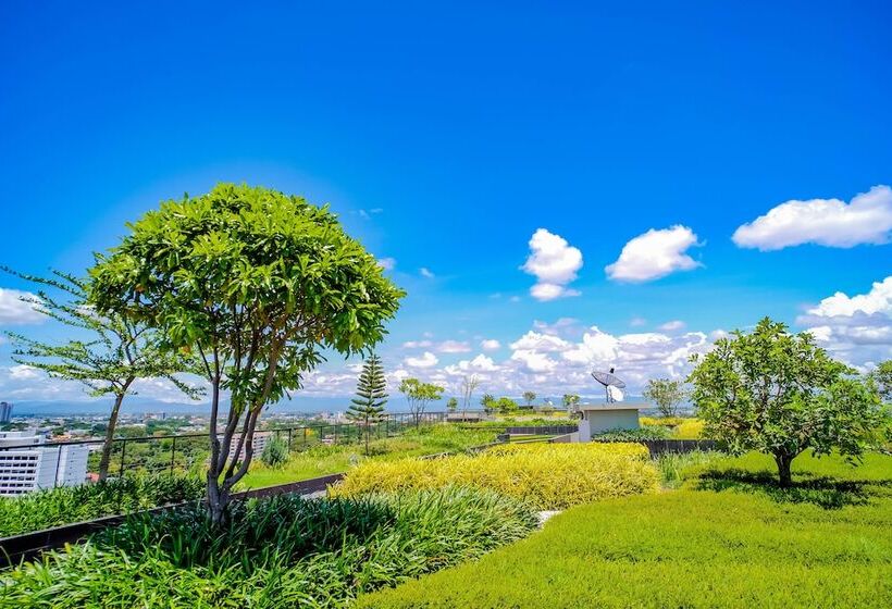 בית מלון כפרי Hic At Night Bazaar 721