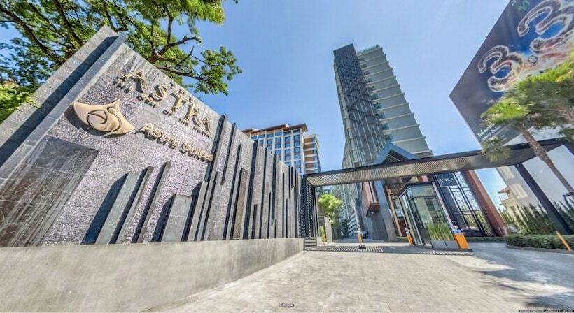 בית מלון כפרי Hic At Night Bazaar 721