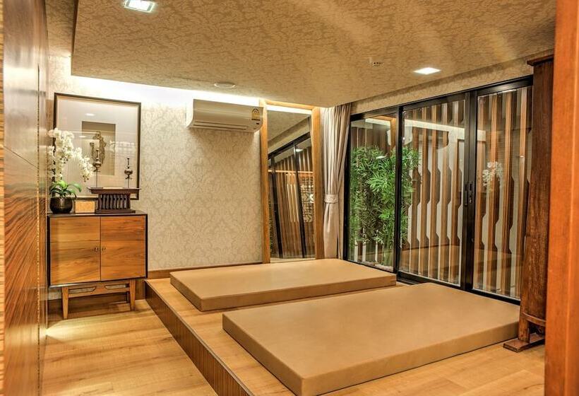 בית מלון כפרי Hic At Night Bazaar 721