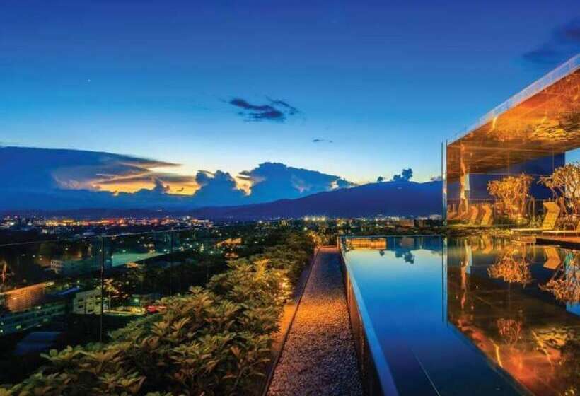 בית מלון כפרי Hic At Night Bazaar 721