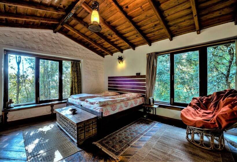 Отель Jungle Lore Birding Lodge