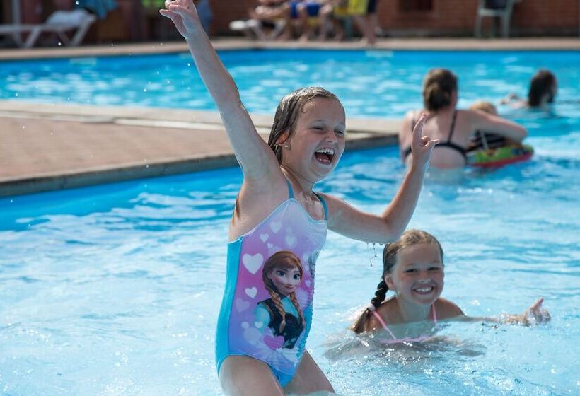 Отель Kongernes Feriepark Camping