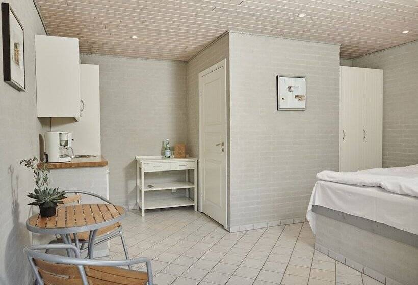 Отель Kongernes Feriepark Camping