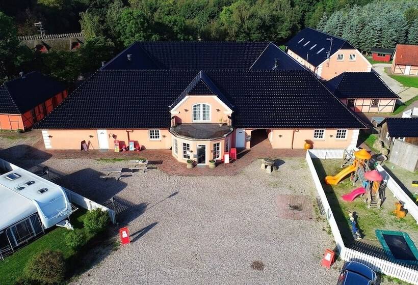 Отель Kongernes Feriepark Camping