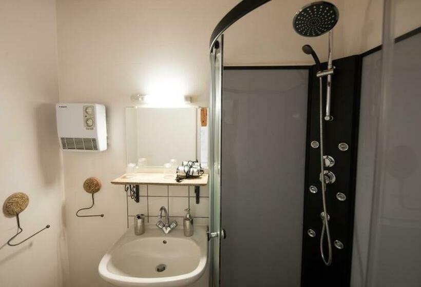 בית מלון כפרי Ferme Des Prades