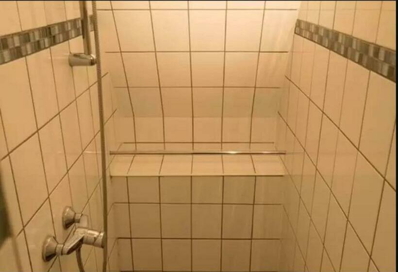 בית מלון כפרי Ferme Des Prades