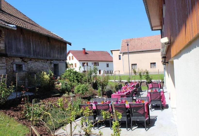 בית מלון כפרי Le Champ Des Lys