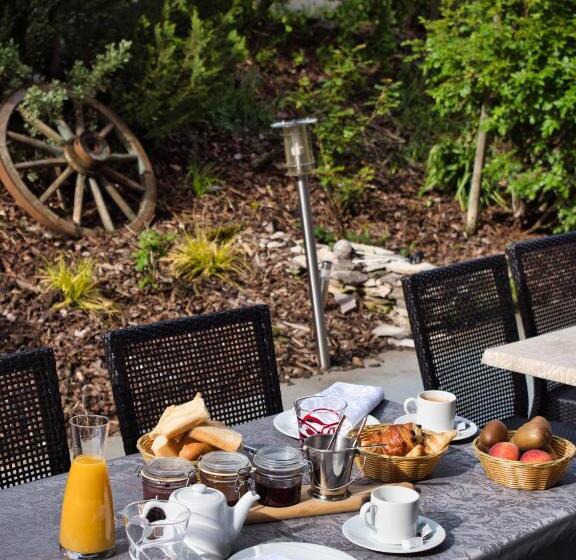 בית מלון כפרי Le Champ Des Lys