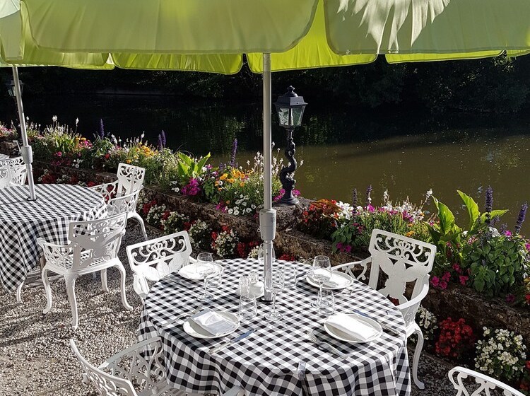 ホテル Le Lion Verd