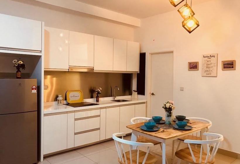 فندق Lego Suites Medini