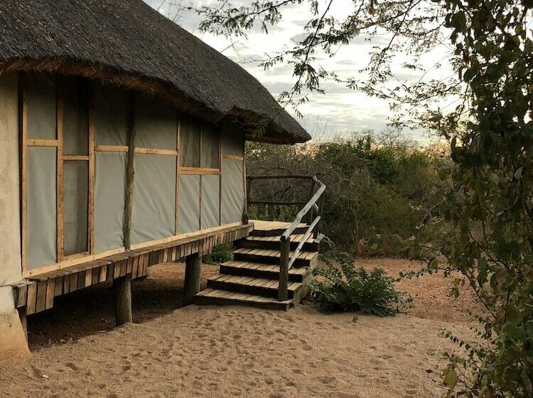 ホテル Mabata Makali Lodge & Campsite