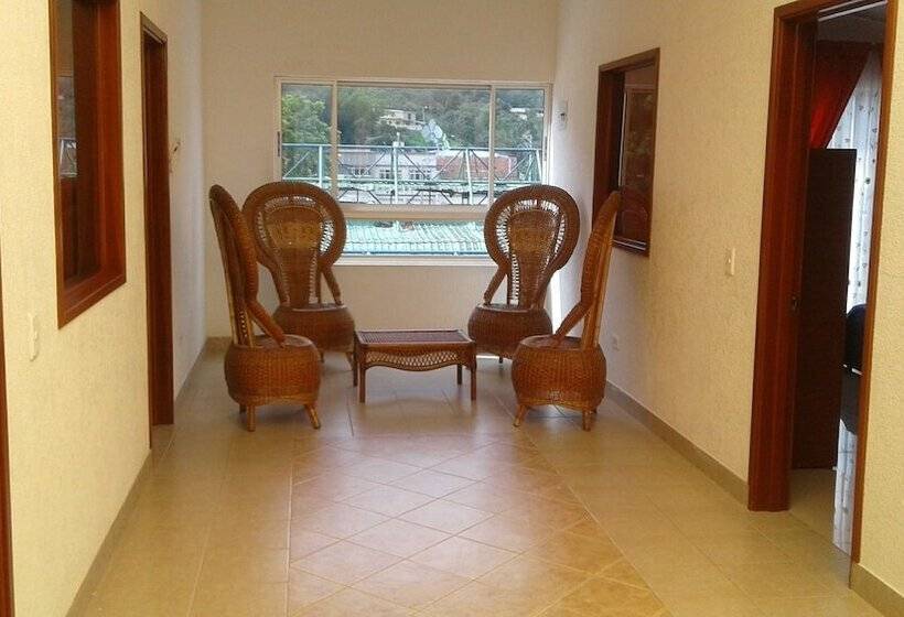 فندق Orquidea Resort