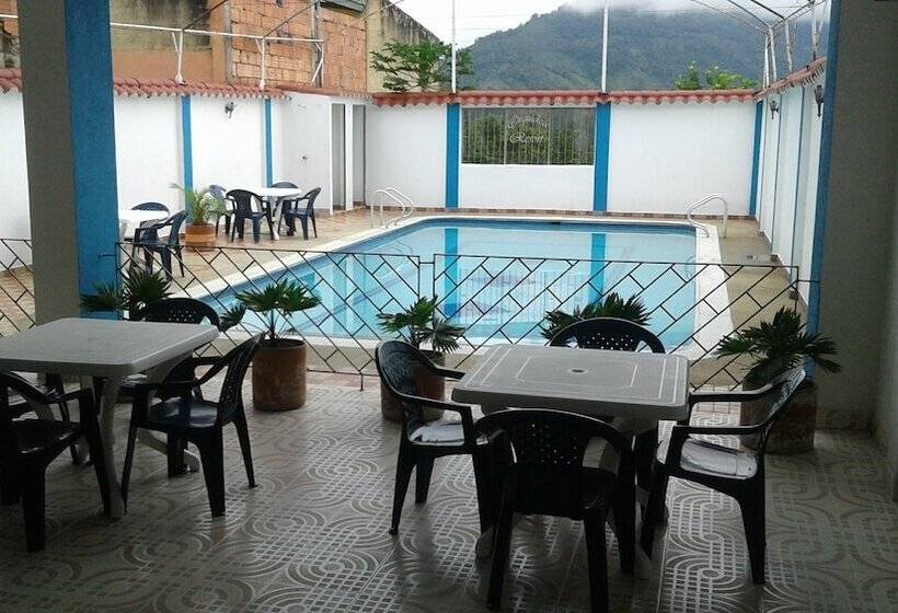 فندق Orquidea Resort